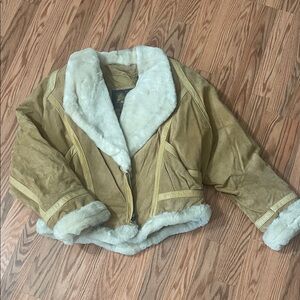 Wilson Leather Adventure Bound Patch with Tan and Cream